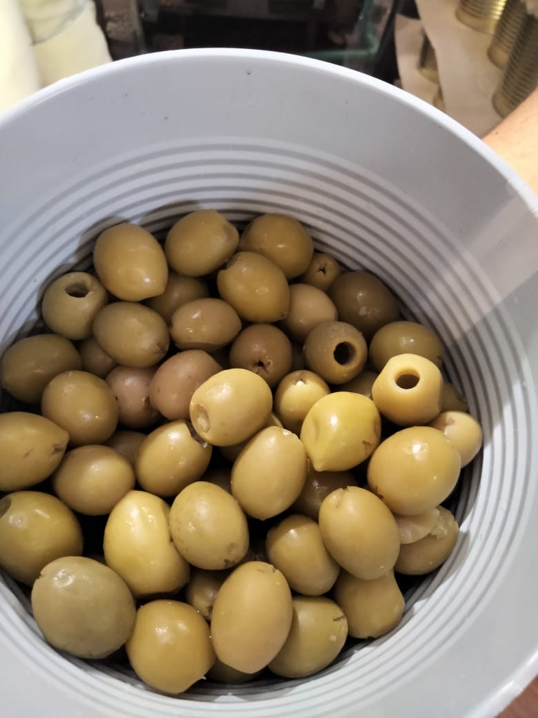 Pitted Green Olives