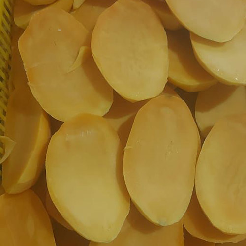 Frozen mangoes